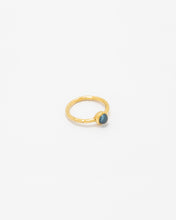 Load image into Gallery viewer, Hammered Ring With Round Stone
