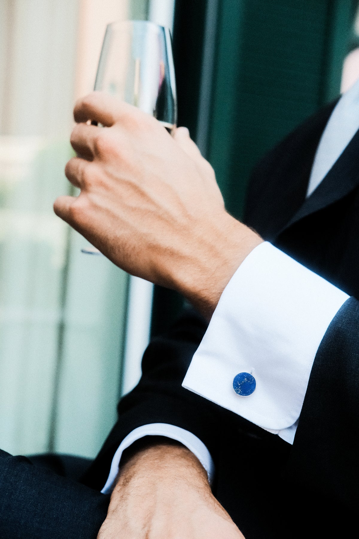 Round Cufflinks with Lapis Lazuli