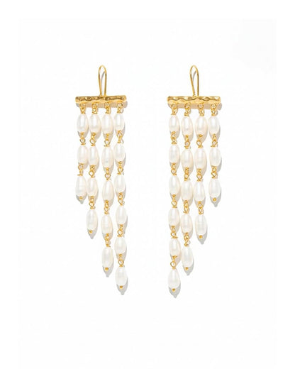 Pearl Earrings in a Ladder Pattern