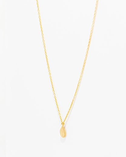 Gold Necklace with Our Lady Engraved Pendant