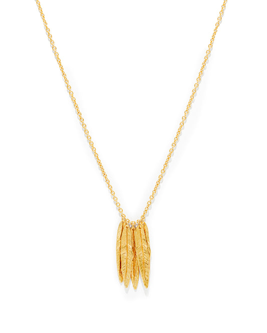 Colar Folhas Esculpidas