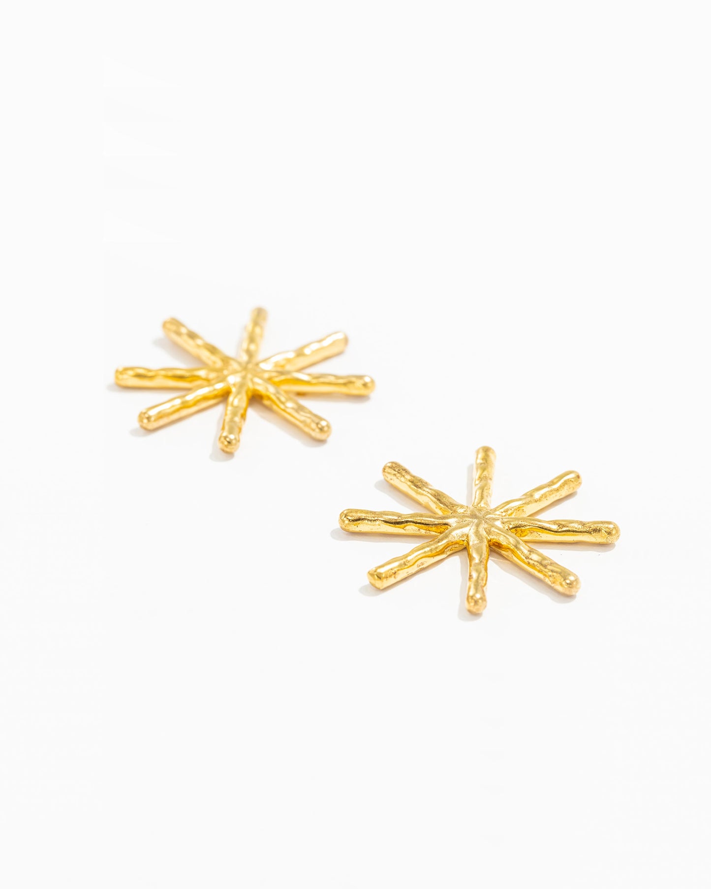 Brincos Estrelas Esculpidas