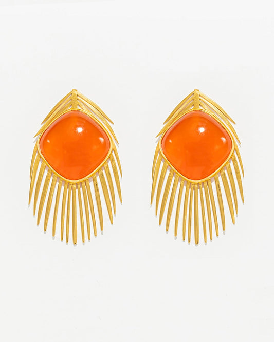 Brincos Pena de Pavão com Cornalina